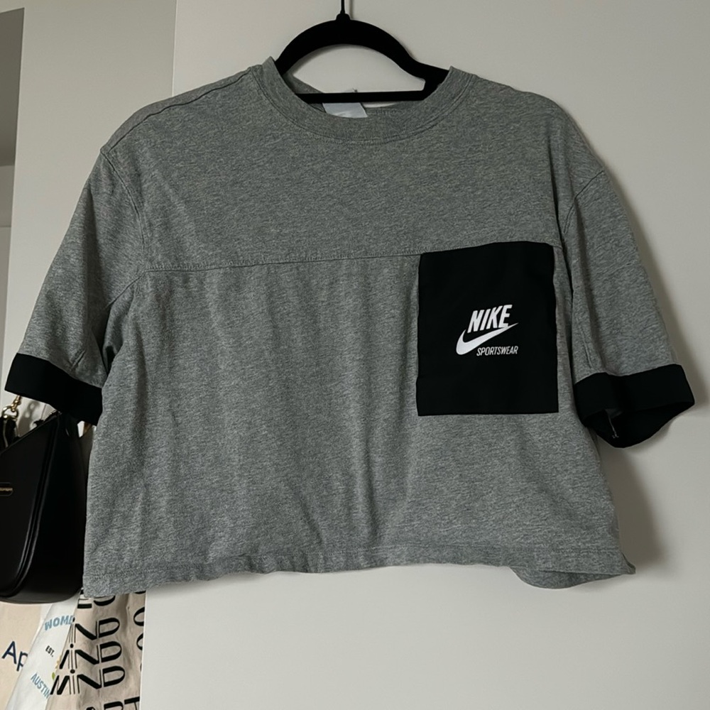 nike top